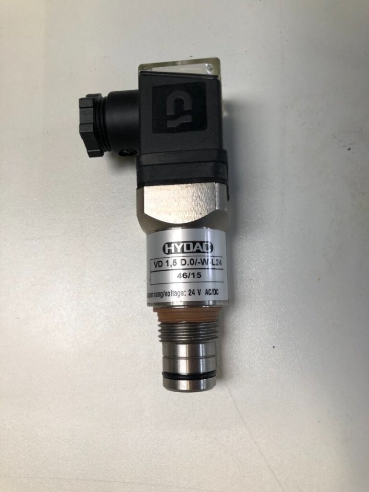 HYDAC VD 1.5D.0/-W-L24. VERSCHILDRUK INDICATOR