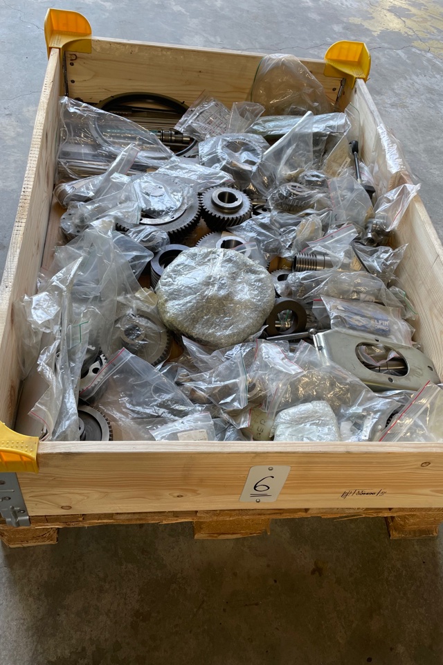 YCM/Zayer/Hwachon   onderdelen ( pallet 6 )